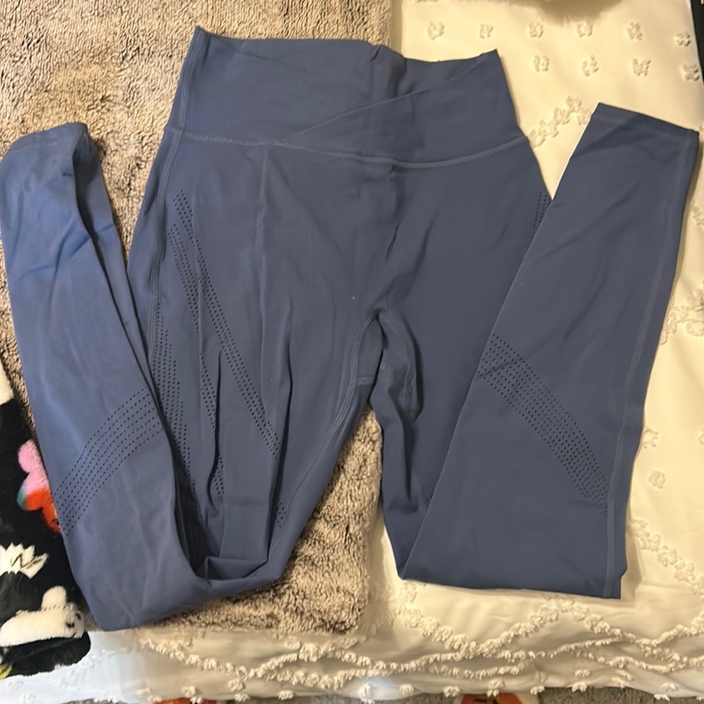 Alphalete laser path leggings